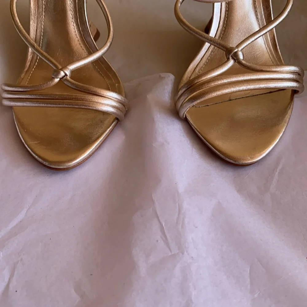 NWT Shultz Daryl Metallic Leather Sandal in Gold Metallic Size 10
